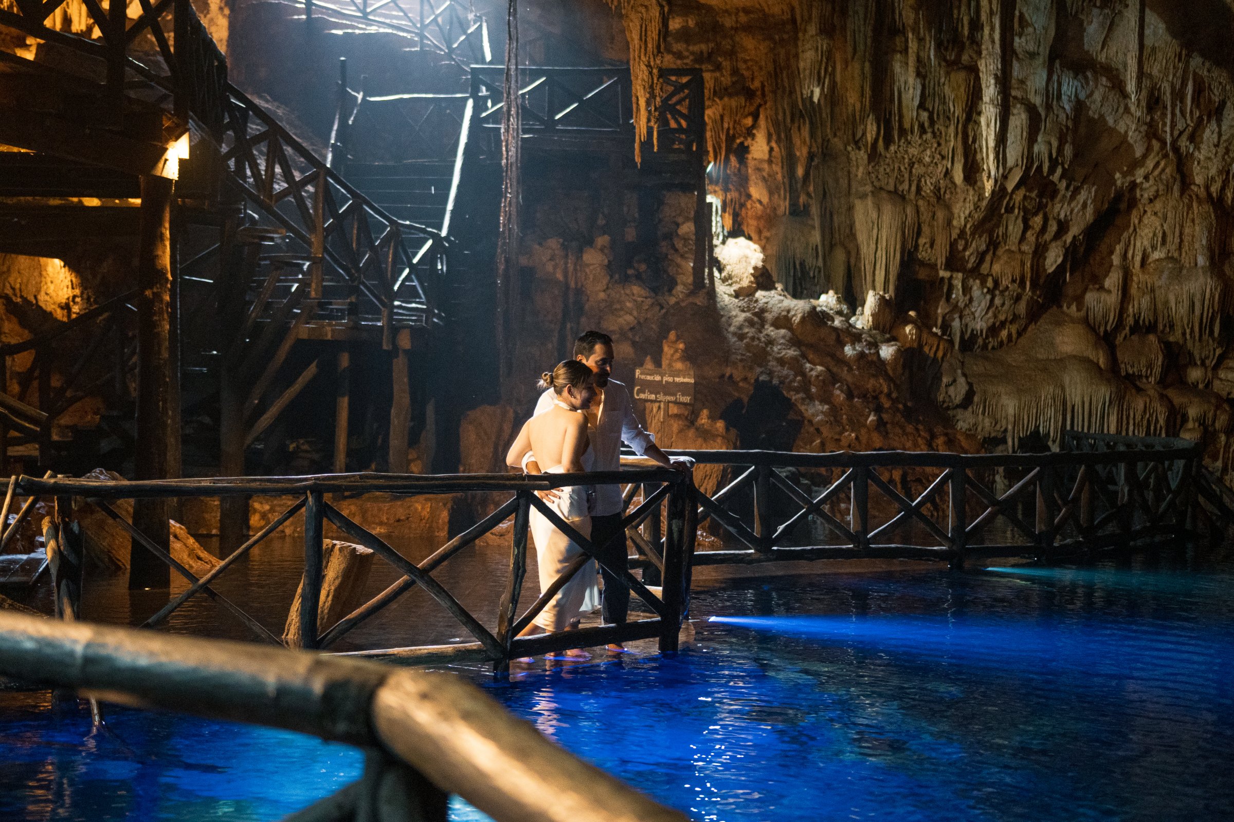 2 Regina y Carlos 150