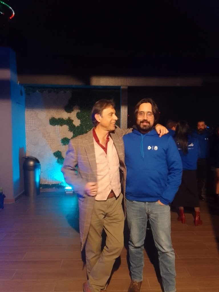 87828198 DD0C 4B1A 9A3C 5150D1CE8AB0 1 105 c