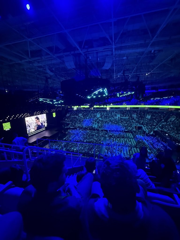 49F3C9B5 5D56 4D9E 9769 2C1B71F6D37B 1 105 c