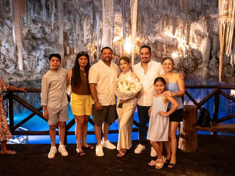 2 Regina y Carlos 83