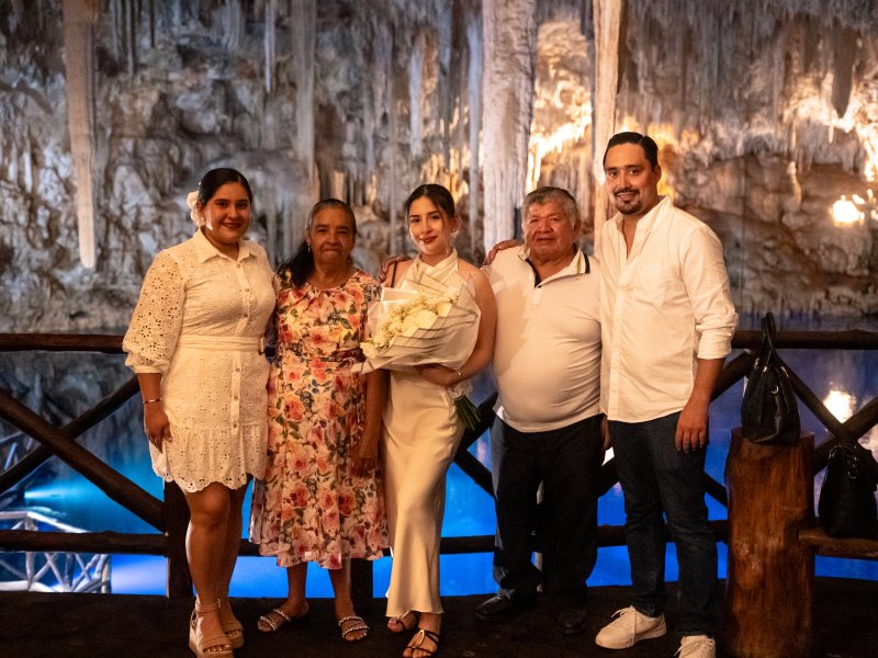 2 Regina y Carlos 89