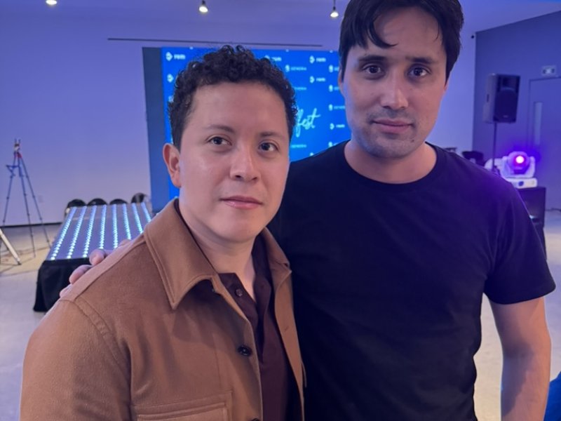 564486F1 8B45 41DA B1C4 C1DDAFB714A3 1 105 c