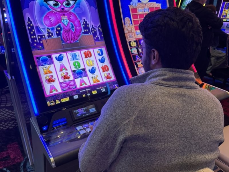 F6F4BB2A 381D 47FC 80BA DF03F6973A85 1 105 c