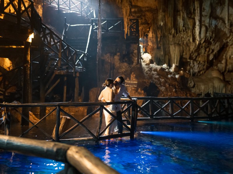 2 Regina y Carlos 145