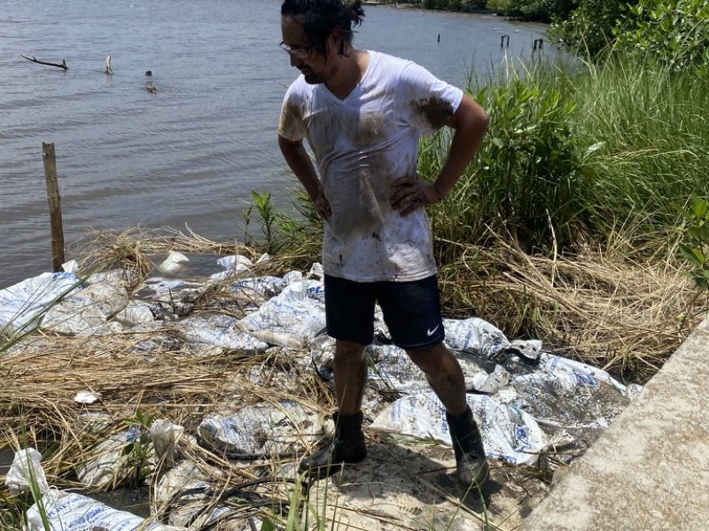 1C5B156C 2A62 4862 8B8A B4CF2D34752E 1 105 c