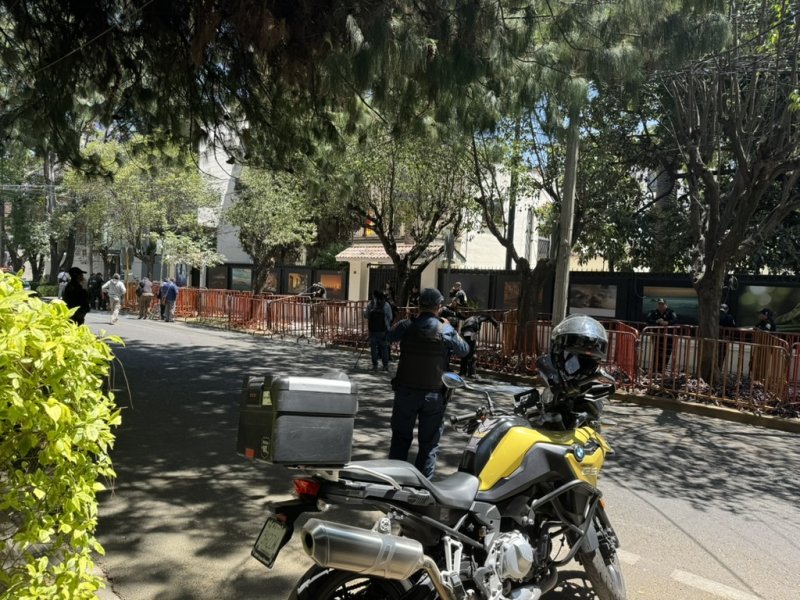 64A35EFA 870B 4F9F 82BE CF65F211E511 1 105 c