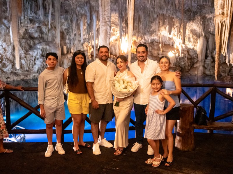 2 Regina y Carlos 84